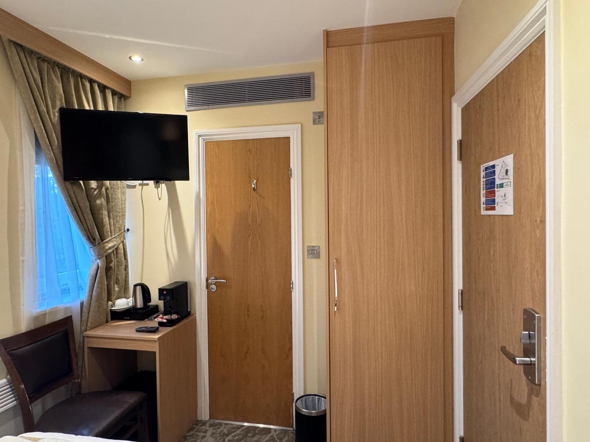 The Shoreditch Inn Лондон Экстерьер фото